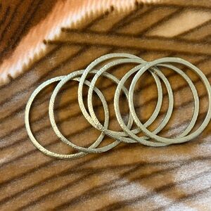 Elegant Silpada KR Gold-Tone Bangle Set